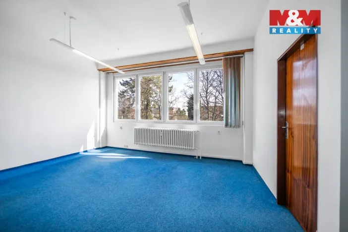 Pronájem kanceláře, Klatovy - Klatovy III, Pod Hůrkou, 211 m2