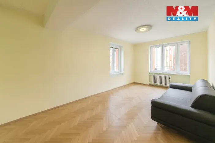 Prodej bytu 2+1, Bukovany, 57 m2