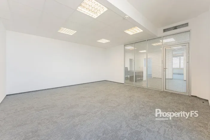 Pronájem kanceláře, Brno - Štýřice, Pražákova, 27 m2