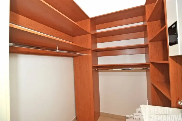 Pronájem bytu 2+kk, Praha - Vinohrady, Mánesova, 91 m2