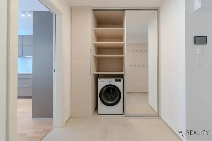 Pronájem bytu 2+kk, Ostrava, Dlouhá, 57 m2