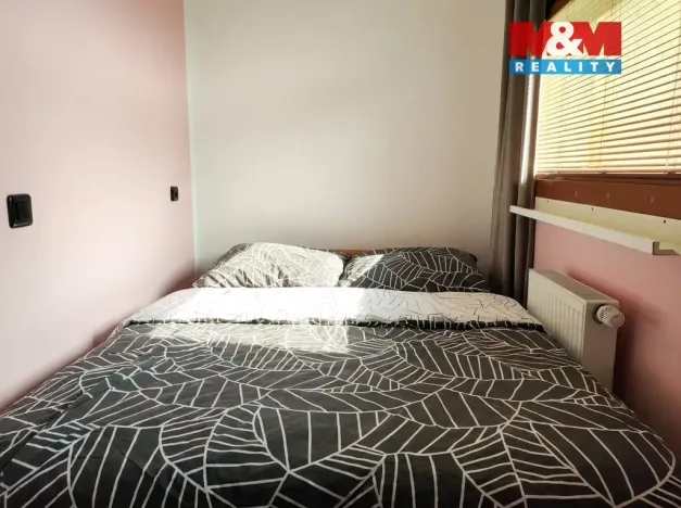 Prodej bytu 2+kk, Týnec nad Sázavou - Brodce, Na Kněžině, 39 m2