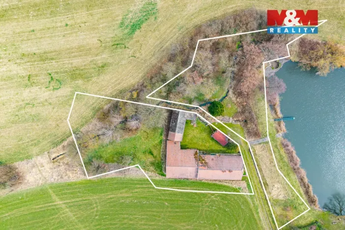 Prodej zemědělské usedlosti, Zásmuky - Nesměň, 161 m2