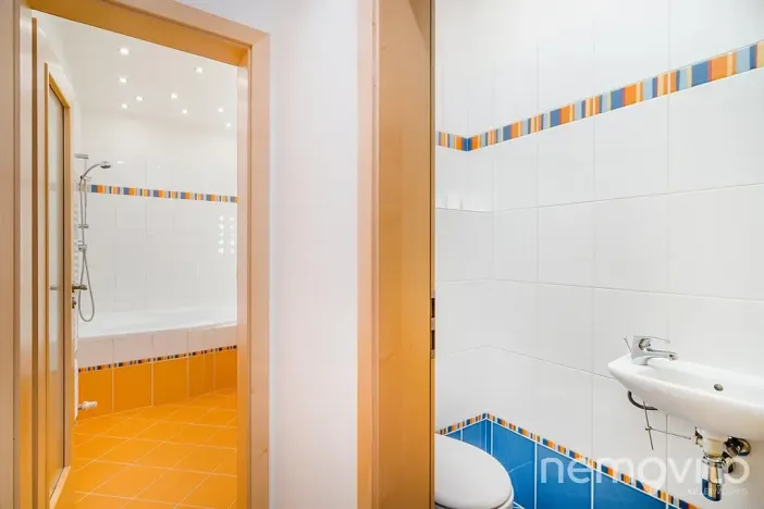 Pronájem bytu 2+kk, Praha - Prosek, Prosecká, 70 m2