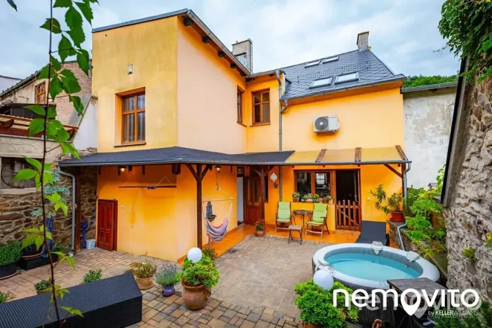 Prodej rodinného domu, Krupka, Husitská, 280 m2