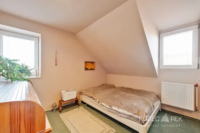 Prodej rodinného domu, Malšice, Lomská, 240 m2