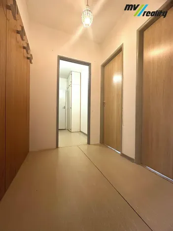 Pronájem bytu 4+kk, Praha - Prosek, Mimoňská, 67 m2