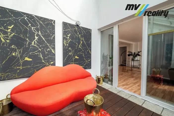 Pronájem atypického bytu, Praha - Nové Město, Malá Štěpánská, 129 m2