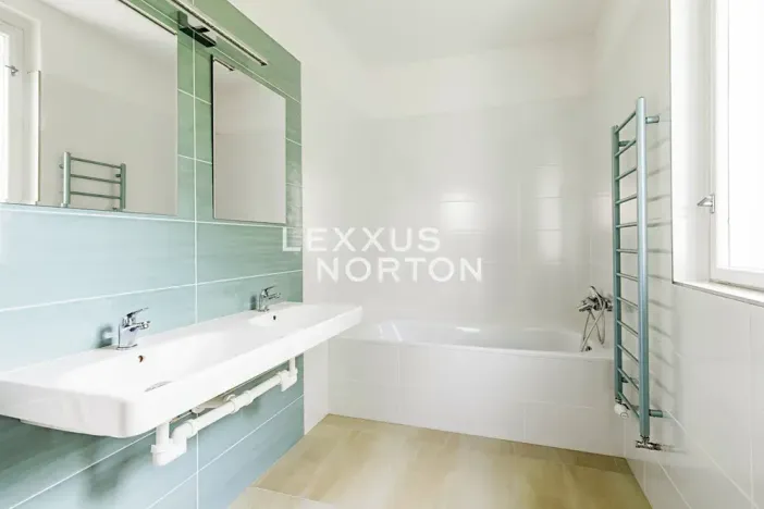 Pronájem rodinného domu, Praha - Stodůlky, K Fialce, 244 m2