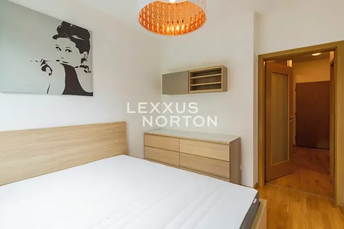 Pronájem bytu 2+kk, Praha - Veleslavín, Pod dvorem, 37 m2