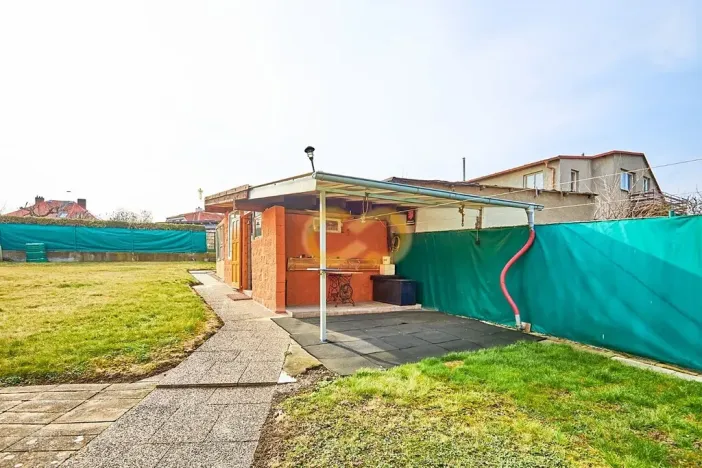 Prodej rodinného domu, Praha - Modřany, K Lahovičkám, 150 m2