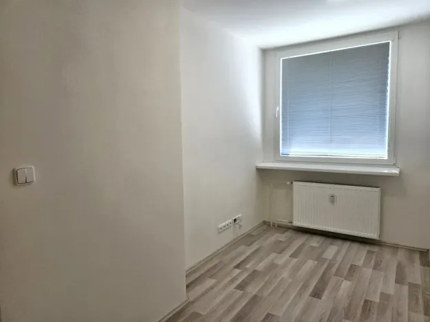 Pronájem bytu 2+kk, Kralupy nad Vltavou - Lobeček, Krakovská, 38 m2