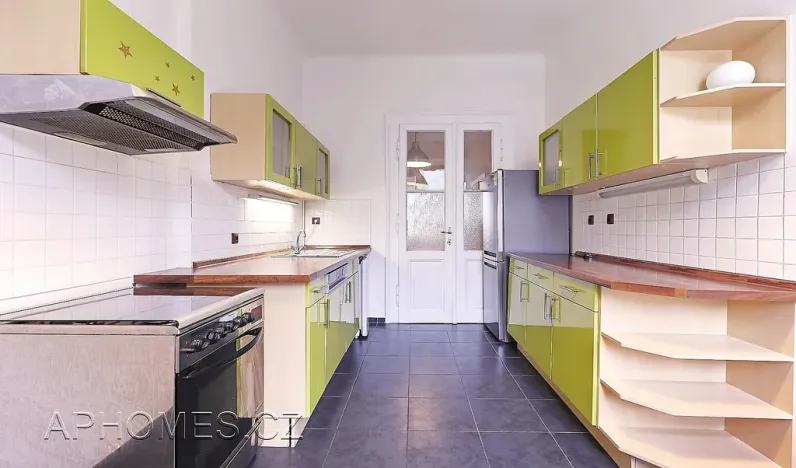 Pronájem bytu 3+1, Praha - Vinohrady, Slezská, 100 m2