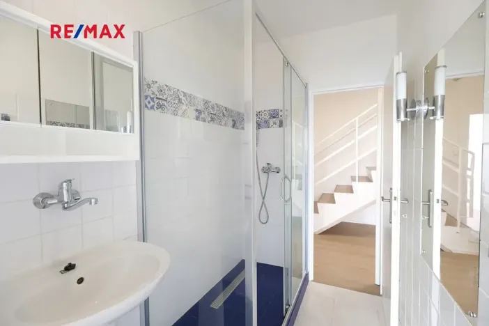 Pronájem bytu 4+1, Praha - Krč, V Štíhlách, 78 m2