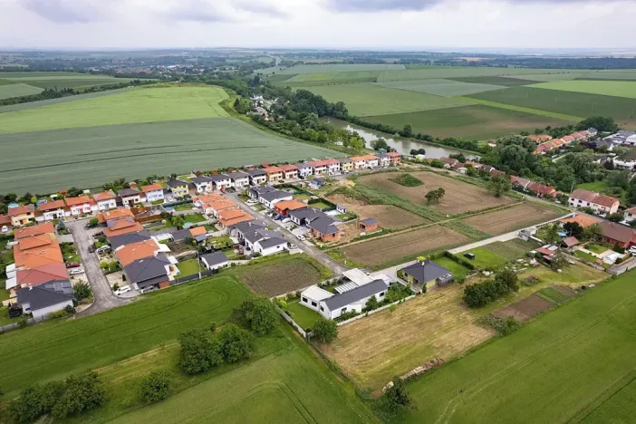 Prodej pozemku pro bydlení, Syrovice, 693 m2