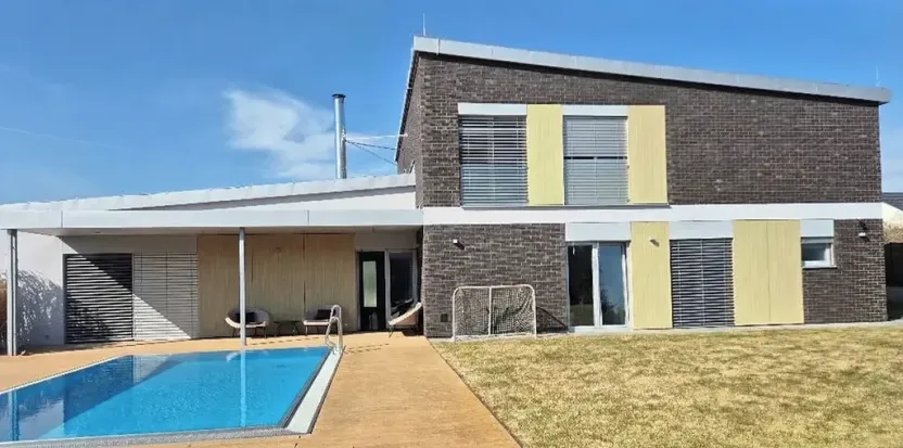 Prodej rodinného domu, Staré Hradiště, 365 m2