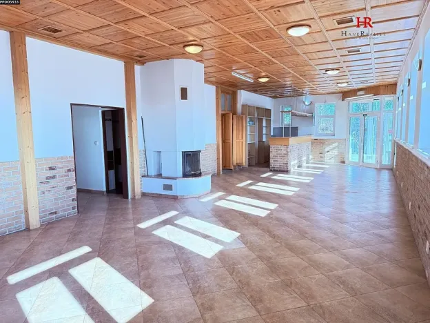 Pronájem restaurace, Mirošovice, Hlavní, 187 m2