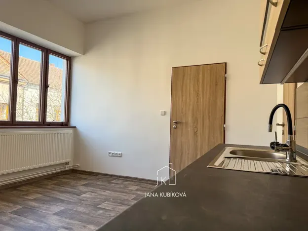 Pronájem bytu 1+1, Kyjov, Svatoborská, 40 m2