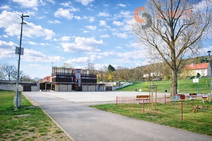 Pronájem rodinného domu, Mikulov, Vinohrady, 320 m2