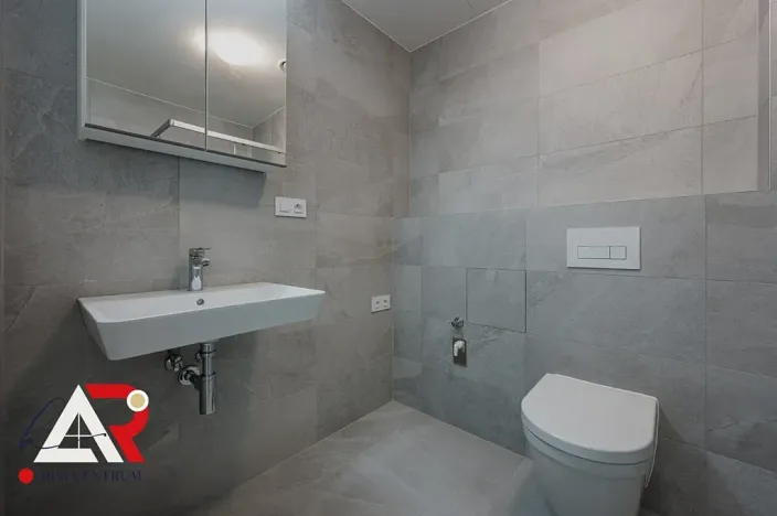 Pronájem bytu 1+kk, Brno, Bratislavská, 28 m2