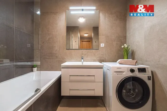 Prodej bytu 3+kk, Praha - Holešovice, Dělnická, 86 m2