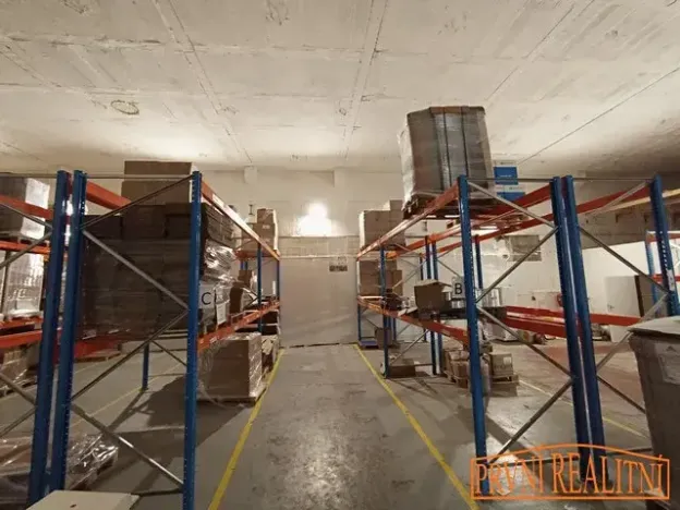 Pronájem skladu, Uherský Brod, Vazová, 720 m2