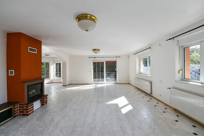 Prodej rodinného domu, Světice, 400 m2