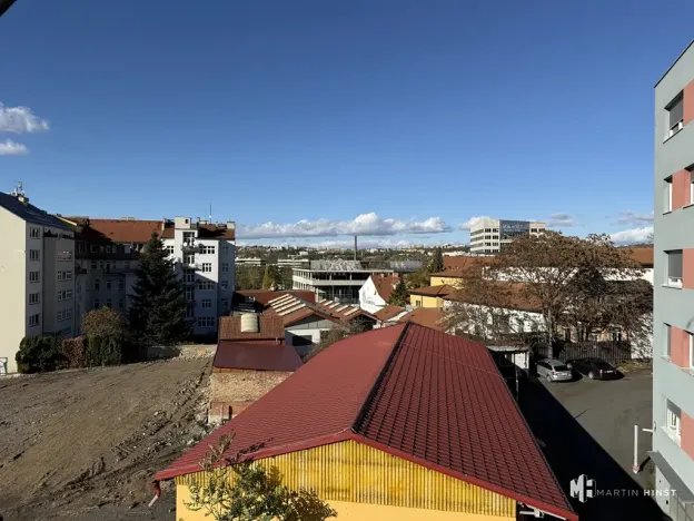 Pronájem bytu 1+kk, Praha - Libeň, Pod plynojemem, 36 m2