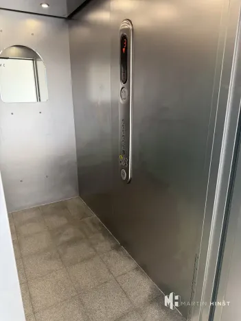 Pronájem bytu 1+kk, Praha - Libeň, Pod plynojemem, 36 m2