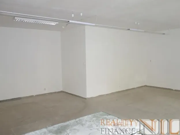 Pronájem obchodního prostoru, Dobřany, Lidická, 70 m2