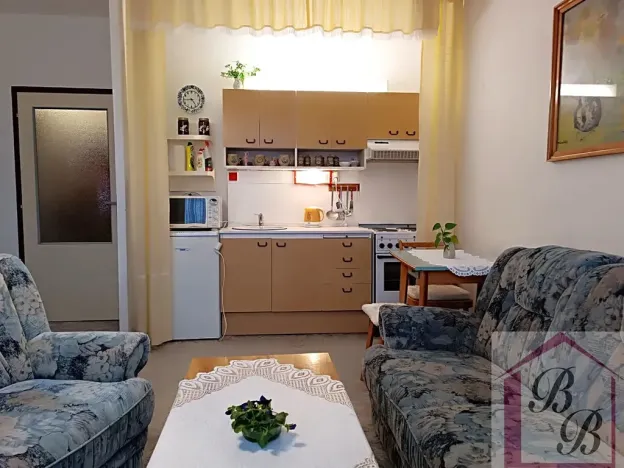 Pronájem bytu 1+1, Doksy, Hálkova, 42 m2