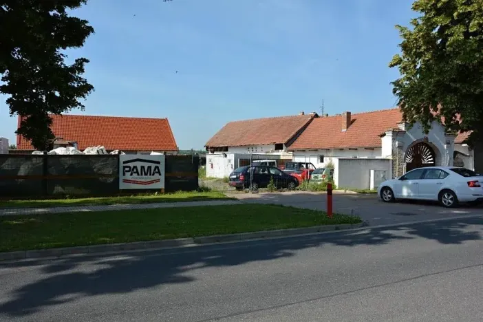 Prodej kanceláře, Kouty, 440 m2