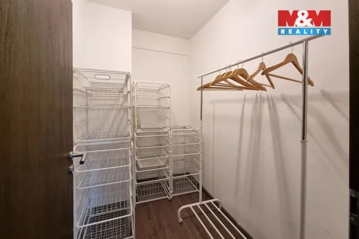 Pronájem bytu 3+kk, Karlovy Vary - Drahovice, Mattoniho nábřeží, 127 m2