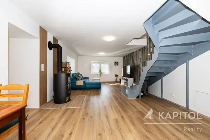 Prodej rodinného domu, Tichonice, 123 m2