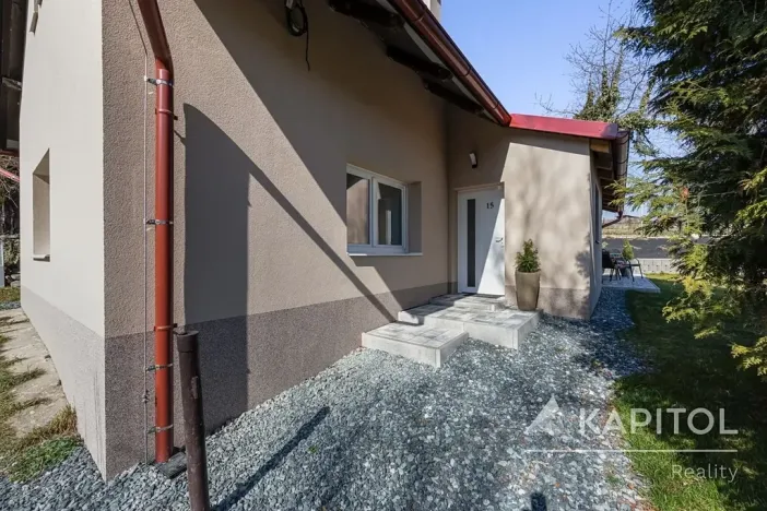 Prodej rodinného domu, Tichonice, 123 m2