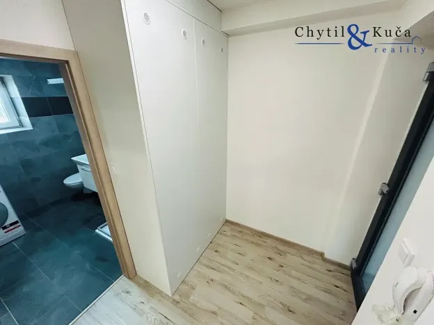 Pronájem bytu 2+kk, Lutopecny, 40 m2