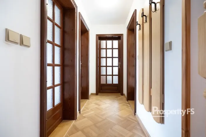 Prodej rodinného domu, Ústí nad Labem - Vaňov, Kruhová, 319 m2