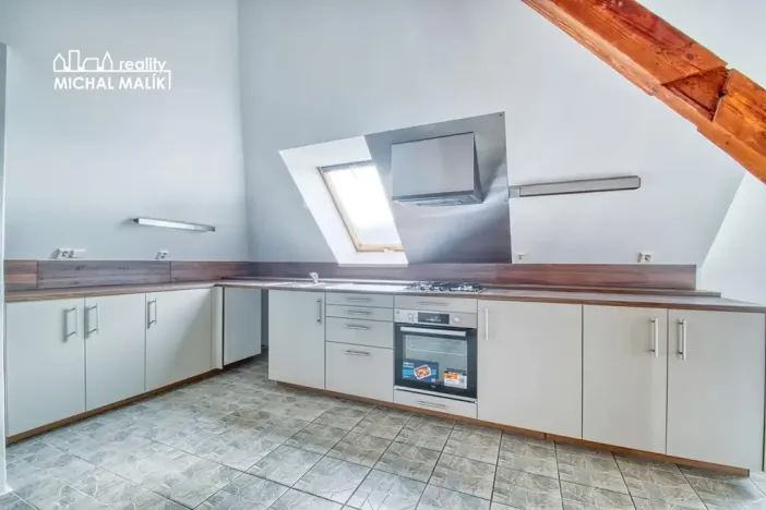 Pronájem bytu 3+kk, Hranice, Kropáčova, 142 m2