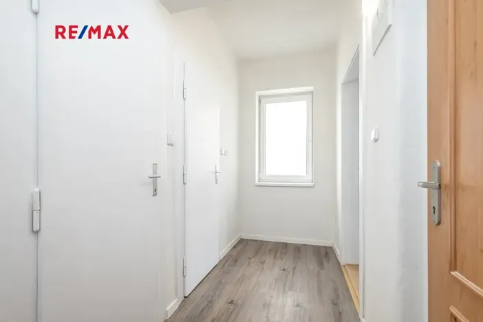 Prodej bytu 1+1, Čistá, nám. Václavské, 43 m2