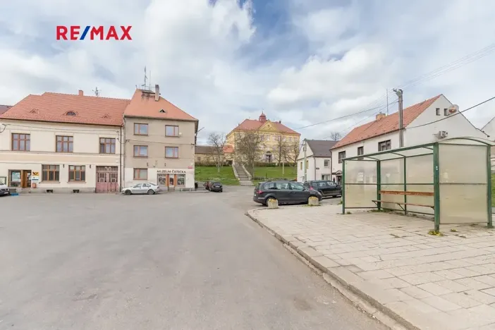 Prodej bytu 1+1, Čistá, nám. Václavské, 43 m2