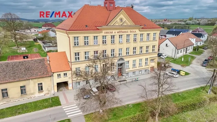 Prodej bytu 1+1, Čistá, nám. Václavské, 43 m2