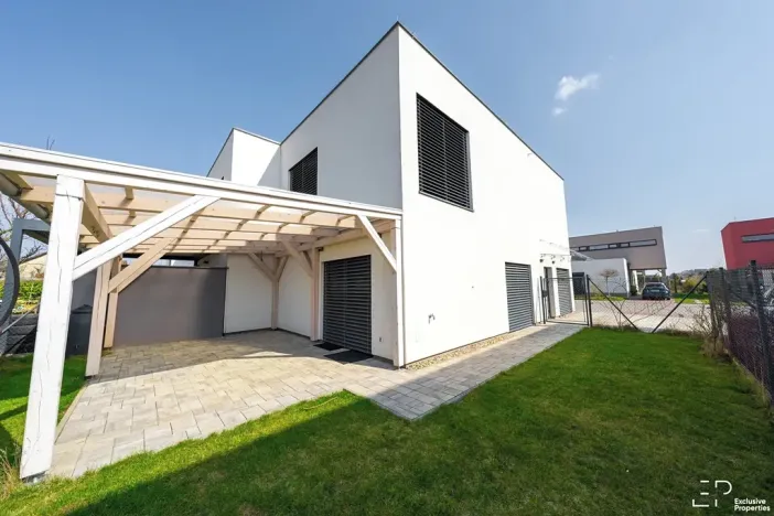 Pronájem rodinného domu, Praha - Vinoř, Lipoltická, 114 m2