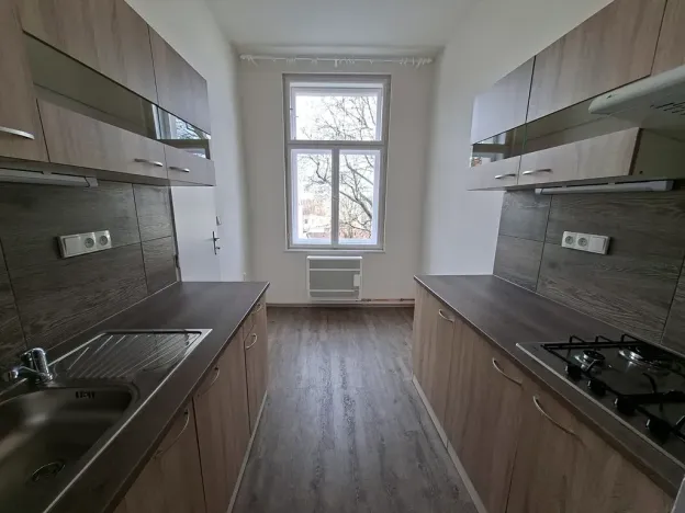 Pronájem bytu 2+1, Praha - Žižkov, Krásova, 44 m2