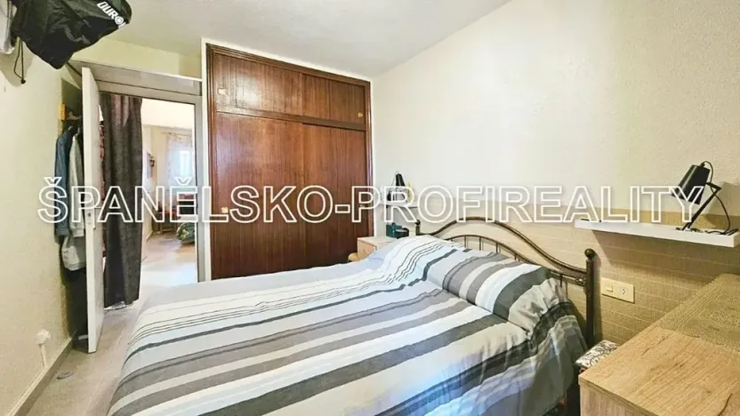 Prodej bytu 3+1, Alicante, Španělsko, 84 m2