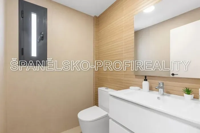 Prodej rodinného domu, Alicante, Španělsko, 207 m2