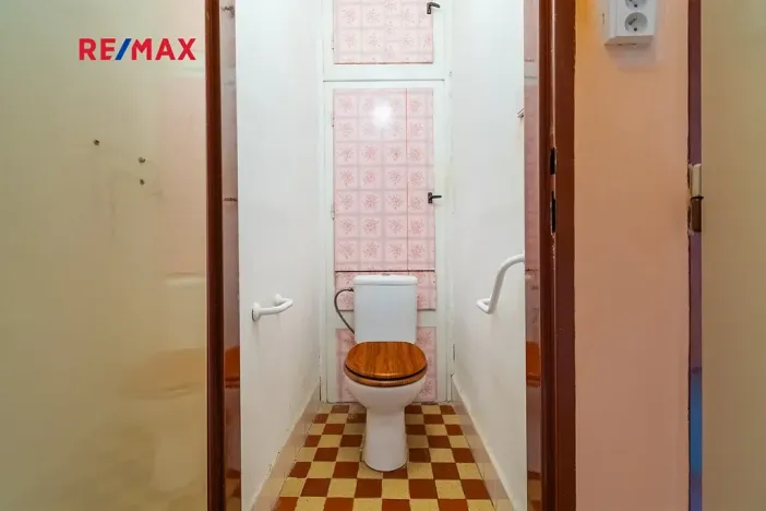 Prodej bytu 2+1, Plzeň, Částkova, 56 m2