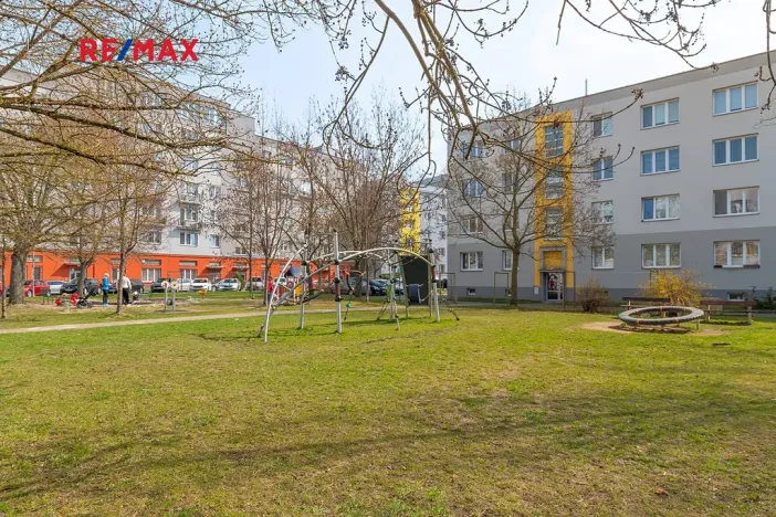 Prodej bytu 2+1, Plzeň, Částkova, 56 m2