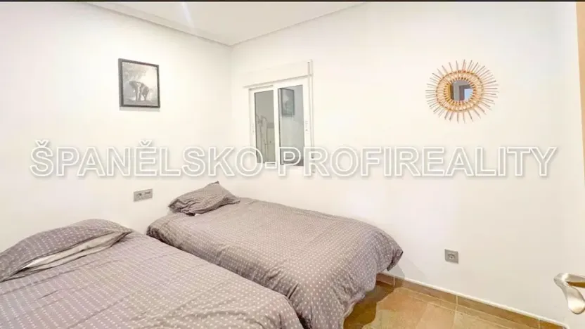 Prodej bytu 4+1, Alicante, Španělsko, 70 m2