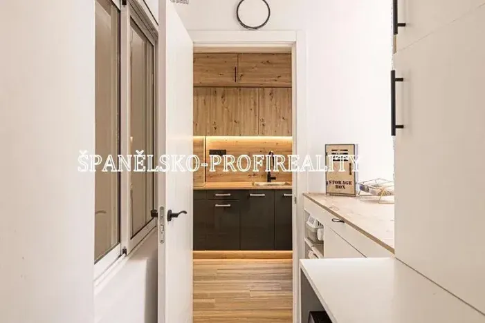 Prodej bytu 4+kk, Alicante, Španělsko, 102 m2