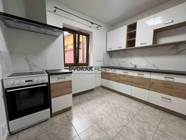 Pronájem bytu 2+1, Řevnice, 49 m2